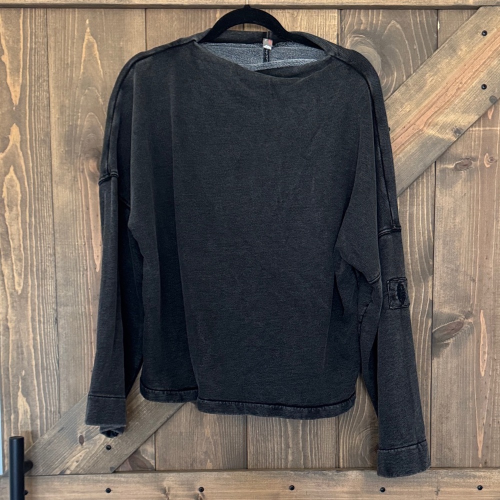 Free People Movement Grey Long Sleeve Top size medium